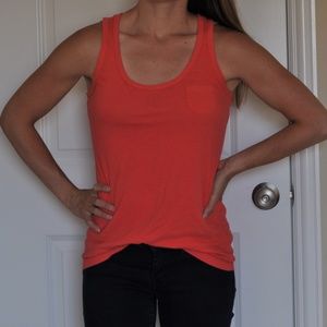 Gap small racerback tank